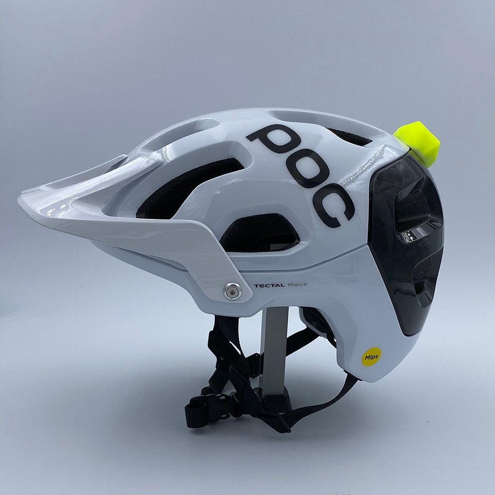 TĀG 2.0 - the speaker for your ski and snowboard helmet